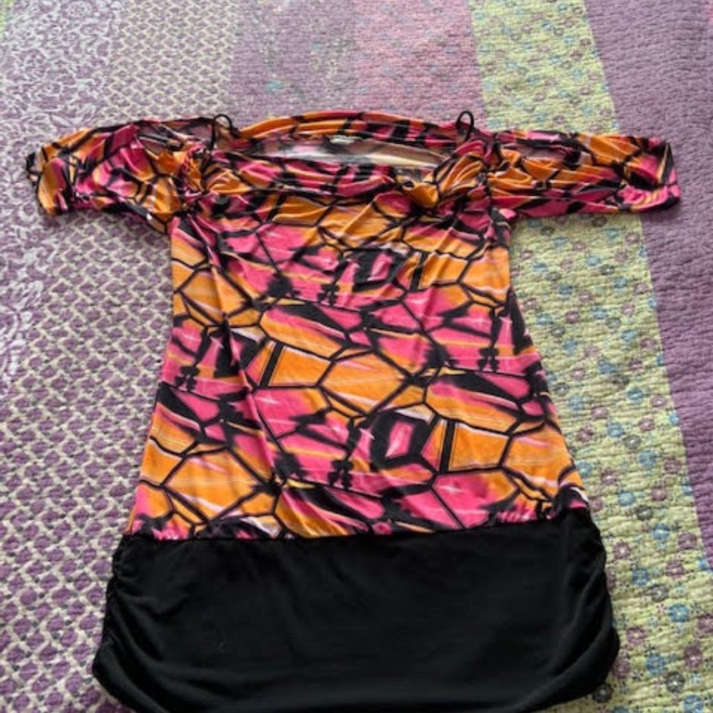 Urbanvibe dancing shirt